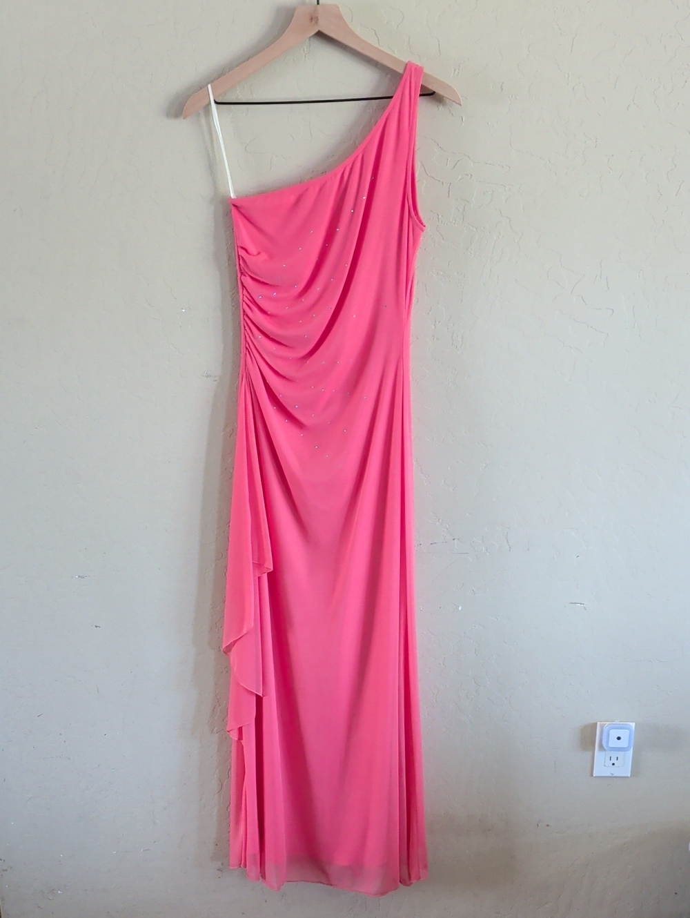 One-Shoulder Pink Evening Gown